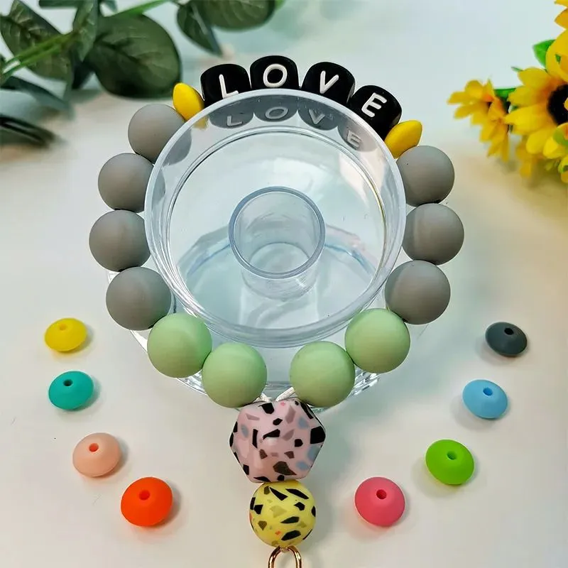 200Pcs 12mm Alphabet English Silicone Letter Beads Baby Teether Accessories For Personalized Name Pacifier Clips Teething Toy 240226