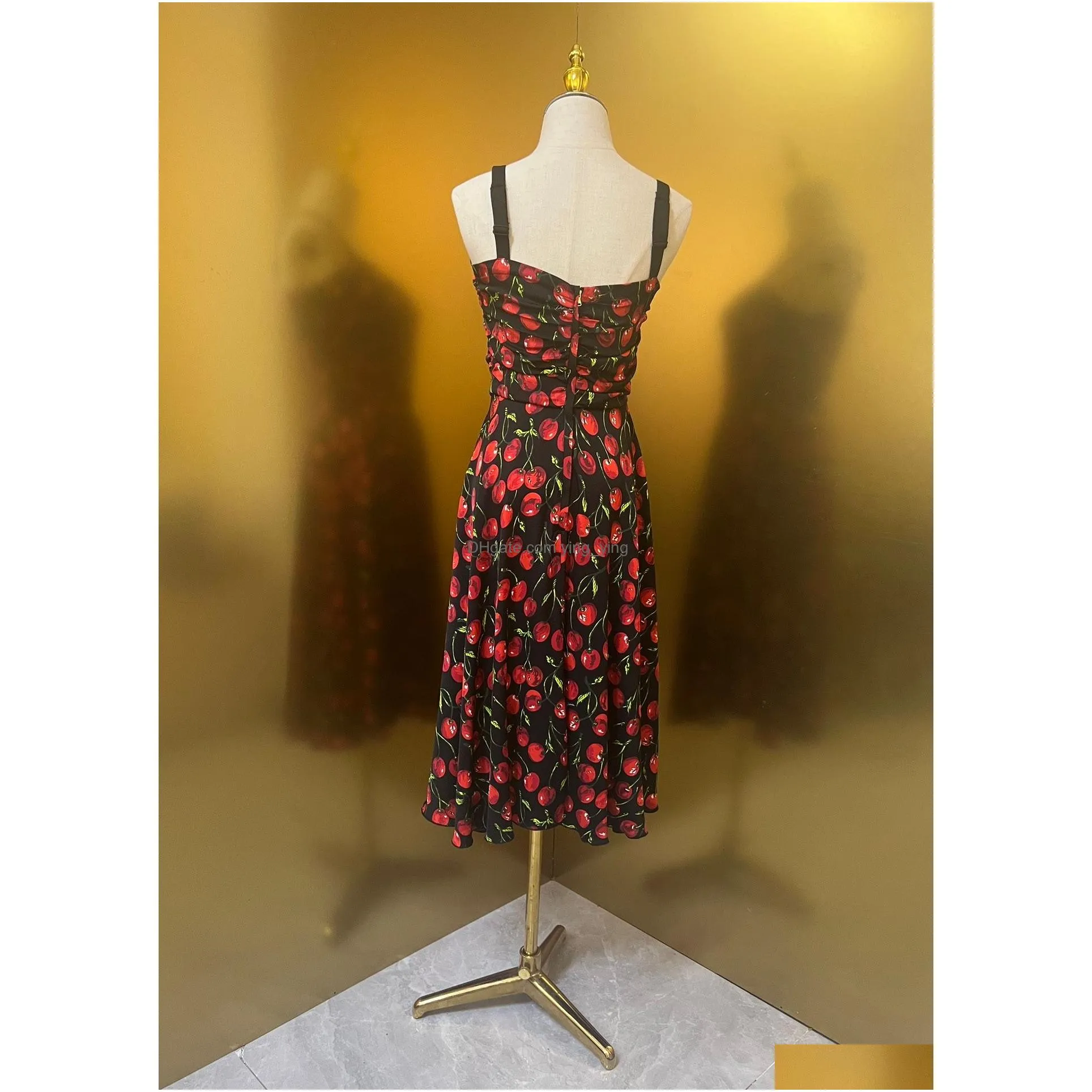 womens dress european fashion brand sleeveless gathered waist black cherry printed silk dress