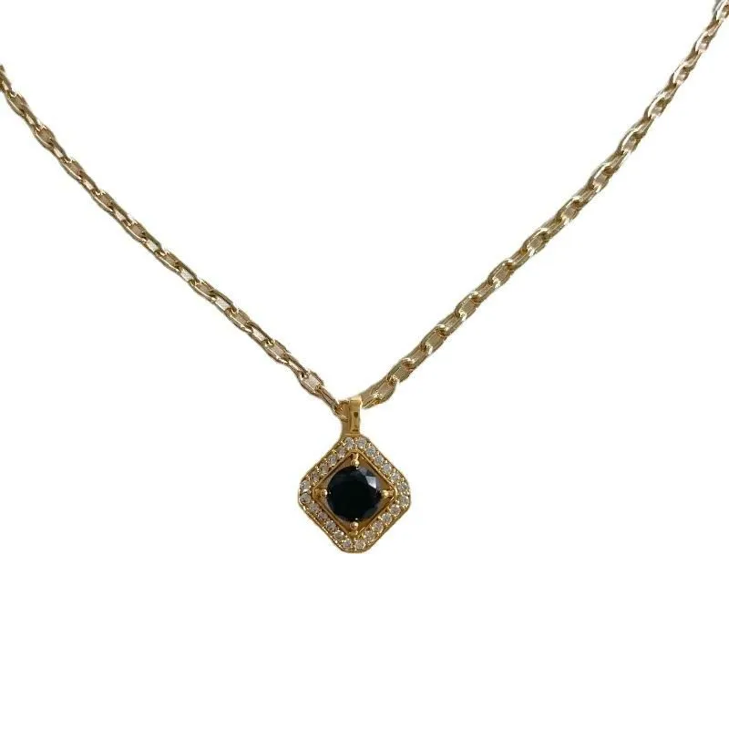 Pendant Necklaces Fashion Romantic Black Gemstone Geometric Necklace Gold Women Bohemia Elegant Charm Jewelry Gift Copper