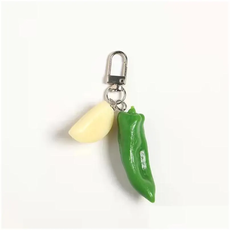 24pcs/lot red and green chili keychain creative food vegetable bell peper pvc bag keychains pendant jewelry accessories
