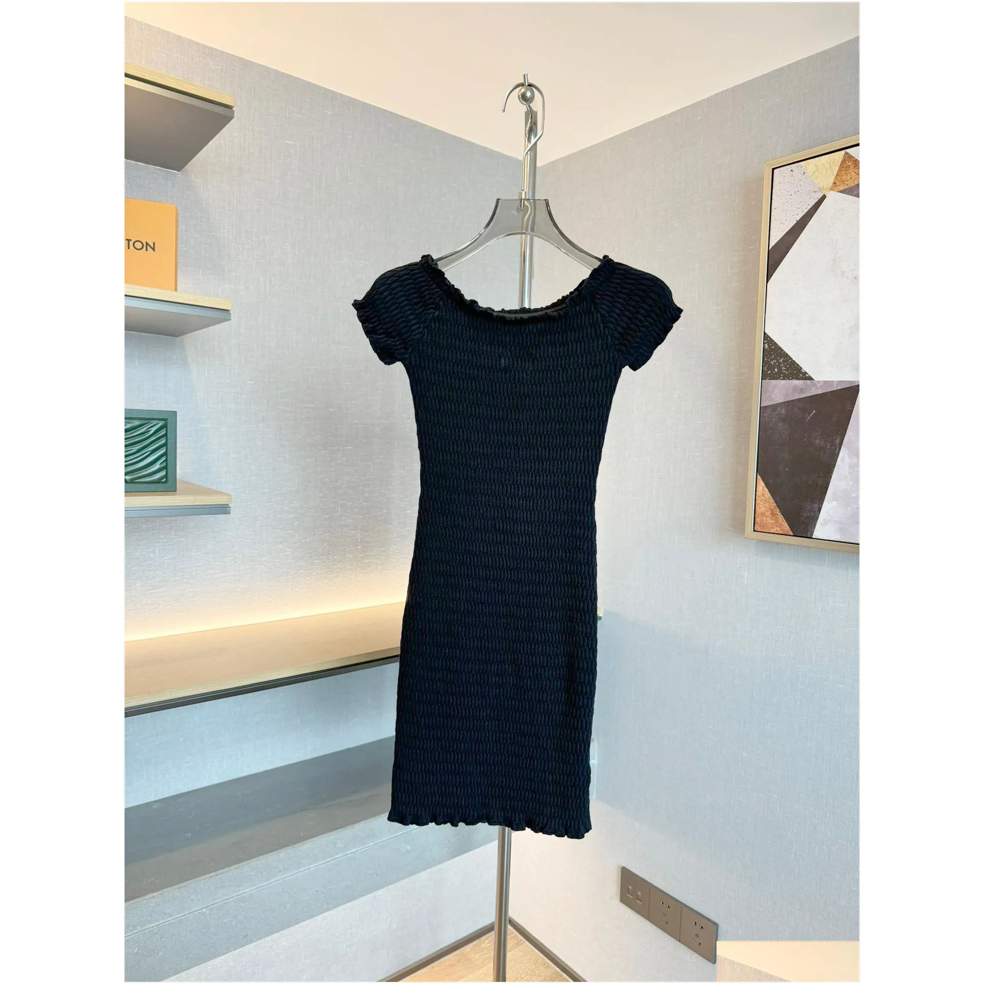 Womens Dress Fashion brand black and white full body elastic one shoulder short sleeved slim fitted mini dress