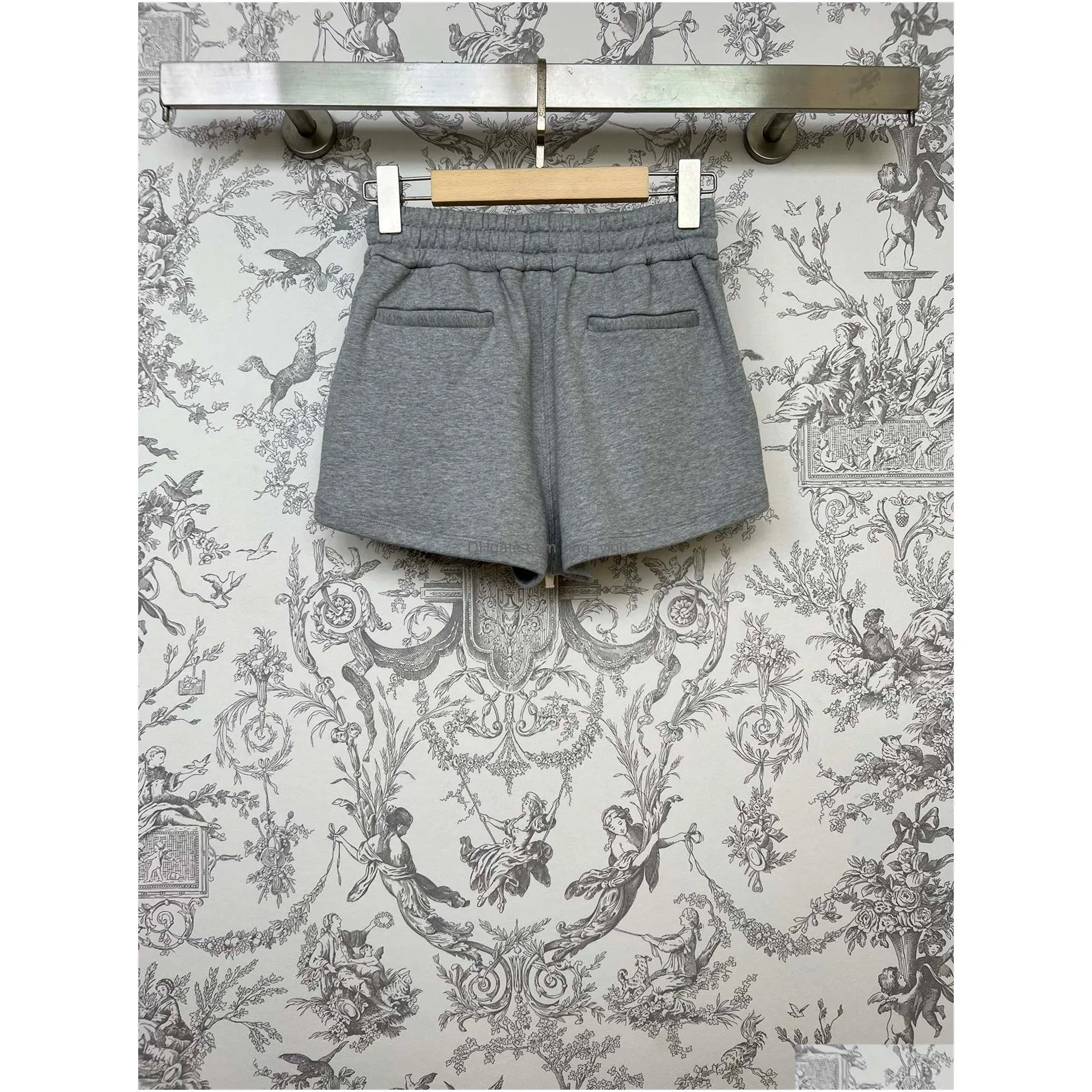2024 early spring polo collar sweater shorts set