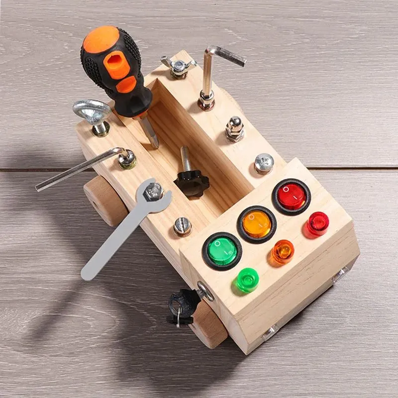 Childrens Wooden LED Switch Busy Board Disassembly and Assembly Screws Nuts Tool Car Montessori Early Education Puzzle Toy 240131