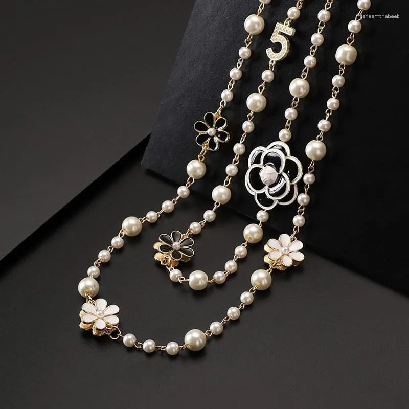 Pendant Necklaces FEEHOW Camellia Imitation Pearl Sweater Chain For Women Sweet Romantic White Long Necklace Daily Wearable Jewelry