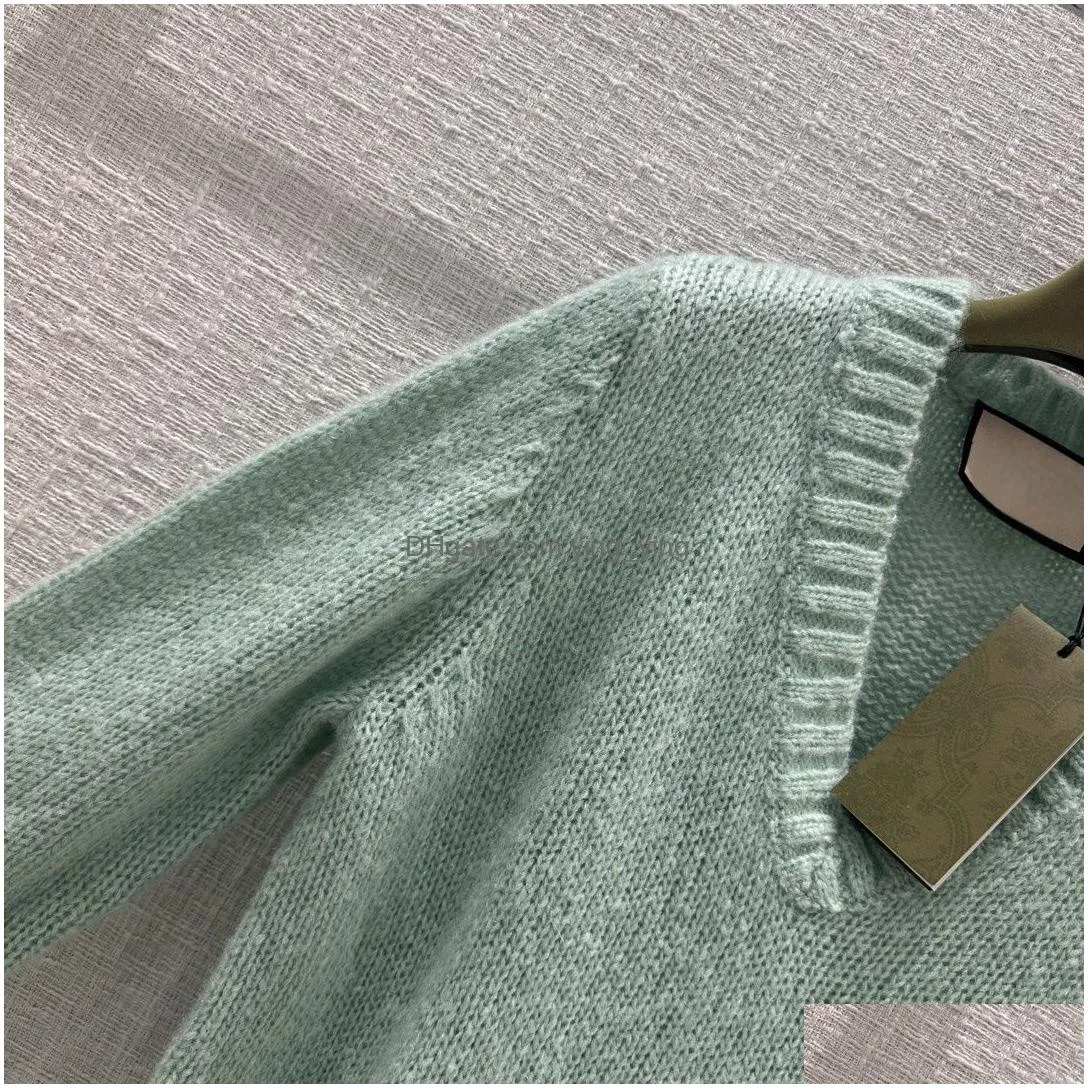 winter mint green horse sea wool knitted sweater low-key yet understated