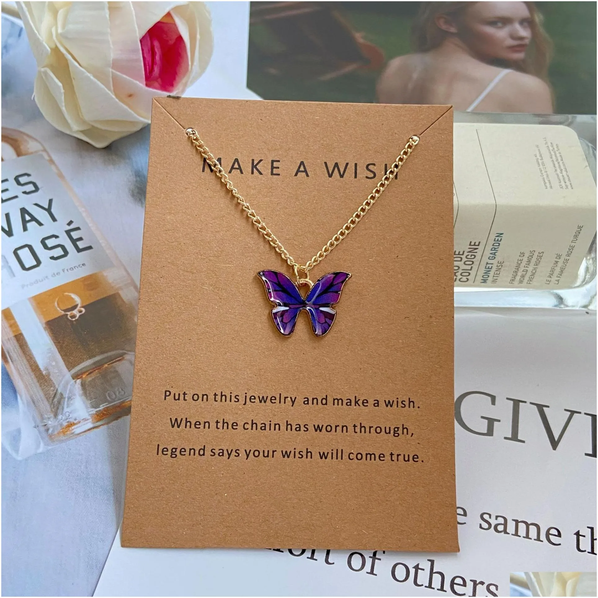 fashion bohemian gold butterfly pendant necklace ladies clavicle chain necklace jewelry gift accessory in bulk