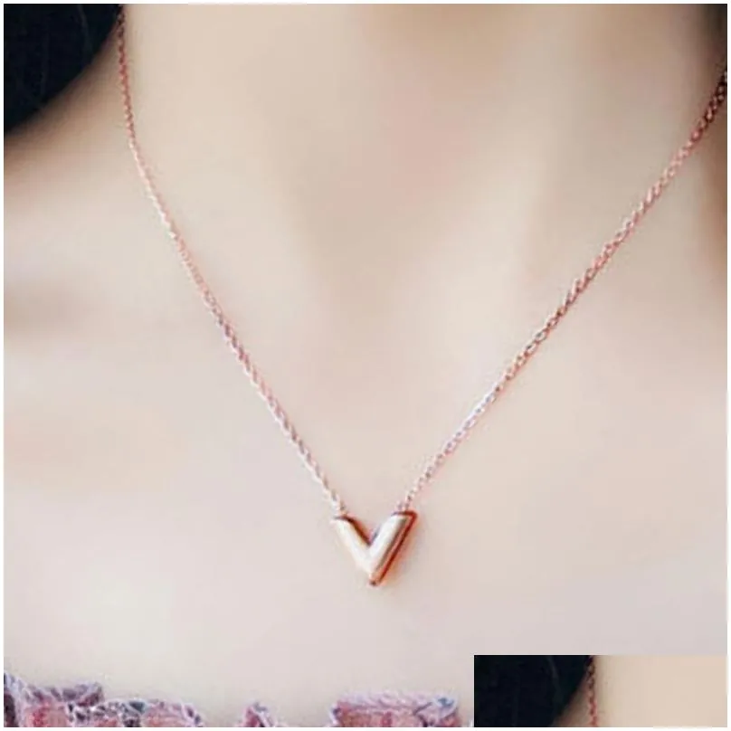 designer titanium steel v letter pendant necklace female simple rose gold chain pendants women fashion jewelry accessories