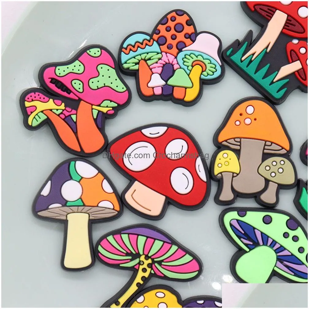 Shoe Parts & Accessories Wholesale 100Pcs Pvc Colorf Mushroom Lovely Sandals Buckle Decorations For Adt Backpack Charms Button Clog Dr Dhfad