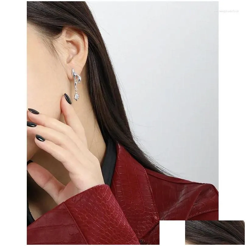 Stud Earrings INS Niche Design With A Minimalist And Asymmetrical Flame Bleeding Zircon S925 Sterling Silver For Women