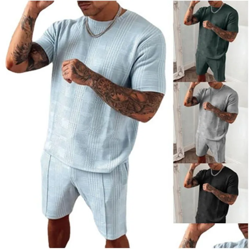 Men`s Tracksuits Explosive European and American short-sleeved shorts two-piece sports fashion casual suit