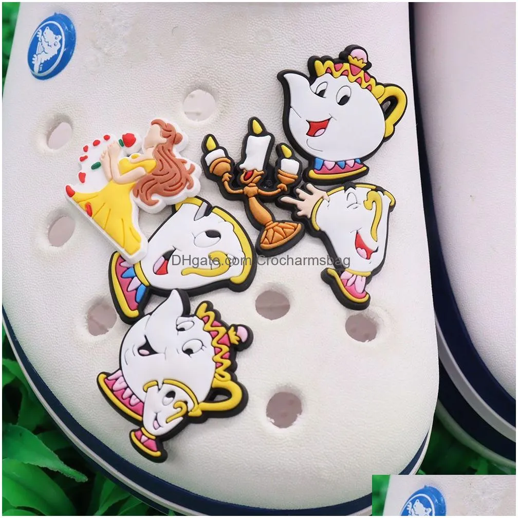 Shoe Parts & Accessories Moq 20Pcs Pvc Kawaii Cartoon Cup Candle Girl Cute Charms For Clog Sandals Buckle Decoration Drop Delivery Sho Dhfbn