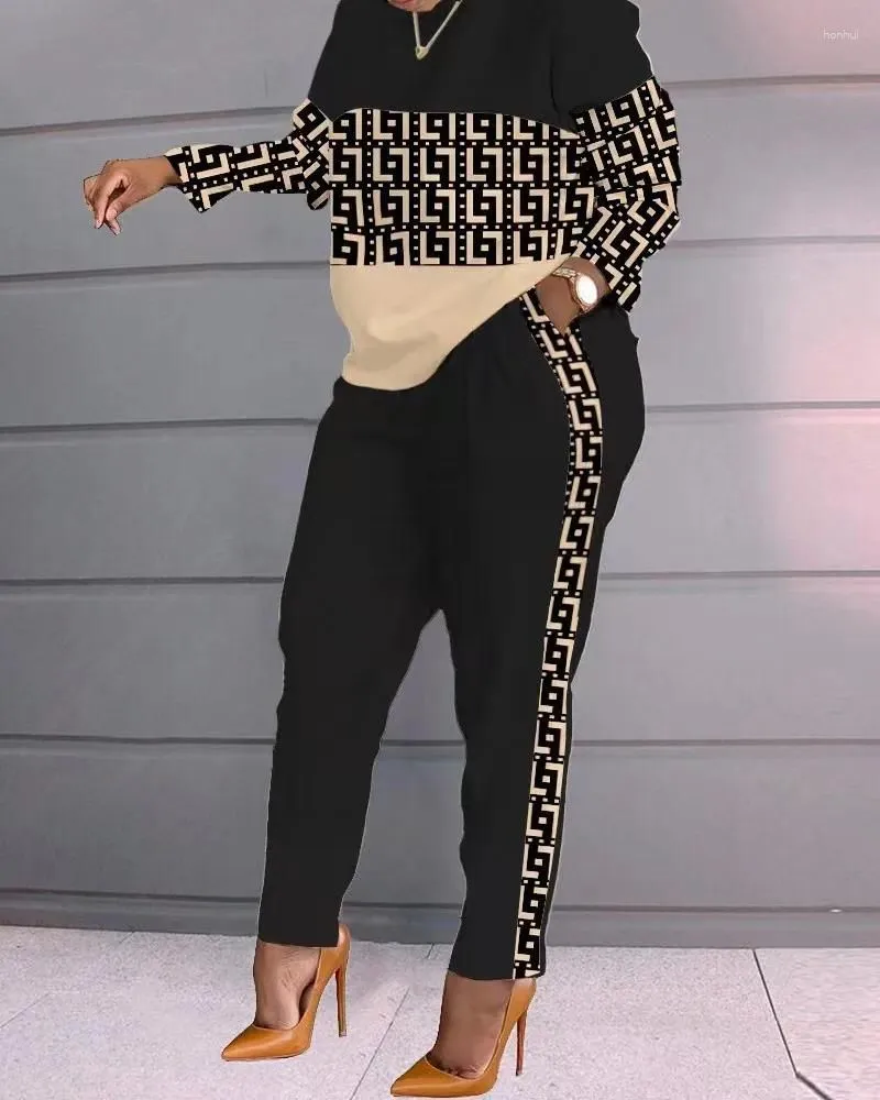 Women`s Two Piece Pants Set Women Outfit 2023 Spring Fashion Leopard Print Colorblock Round Neck Long Sleeve Top & Casual Pocket