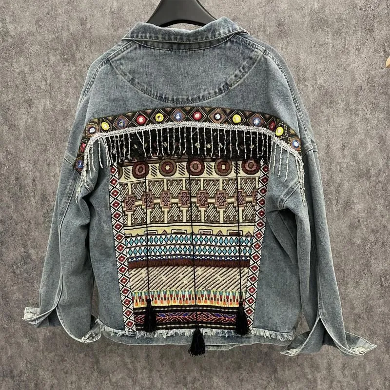 Women`s Jackets 2023 Autumn Street Fashion Heavy Industry Beaded Panel Patch Embroidery Ethnic Style Tassel Denim Jacket