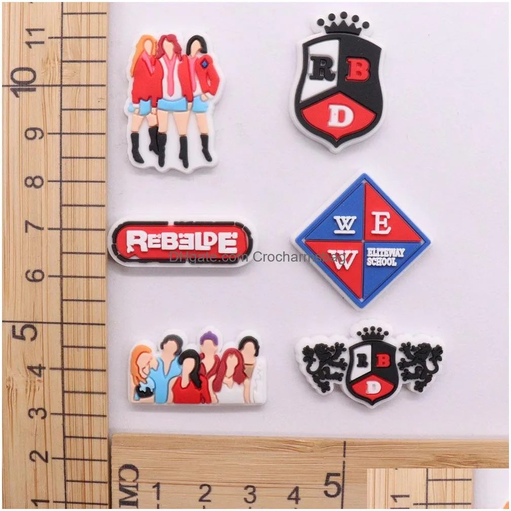 Shoe Parts & Accessories Wholesale 100Pcs Pvc Movie Character School Girl Garden Charms Man Buckle Decorations For Button Clog Backpac Dhytr