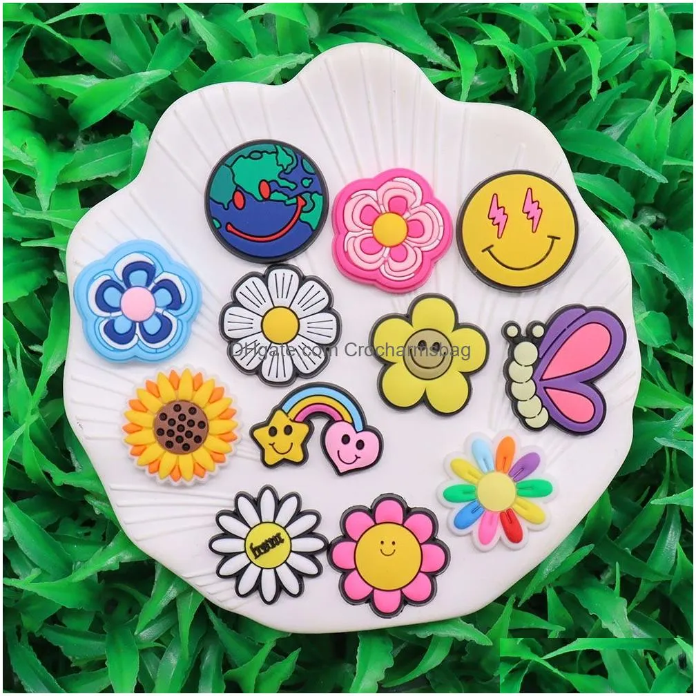 Shoe Parts & Accessories Wholesale 100Pcs Pvc Flower Rainbow Butterfly Earth Sunflower Chrysanthemum Charms Buckle Decorations For Bra Dhhwv