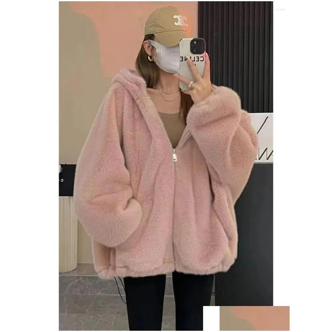 Women`s Hoodies Hooded Lambswool Fleece Jacket Women Fall And Winter Zipper Warm Outerwear Chic Loose Thickened Fluffy