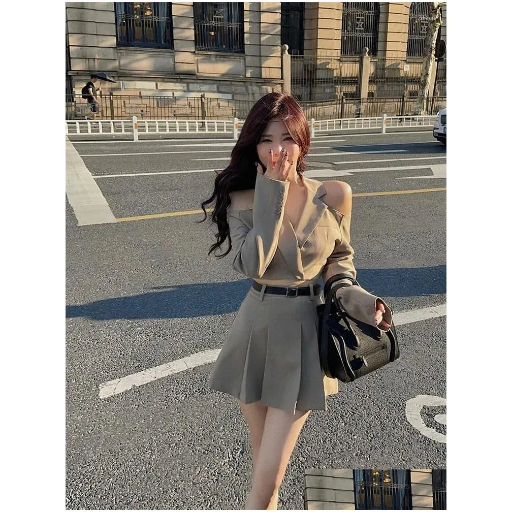 Work Dresses Royal Sister Set 2024 Spring Autumn Shoulder Sexy Suit Short Coat High Waist Half Skirt Explosive Street Two Piece