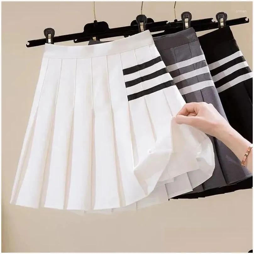 Skirts Korean Luxury Golf Skirt Spring Women`s Wear 2024 Casual Sports Mini Clothes Fashion Pants