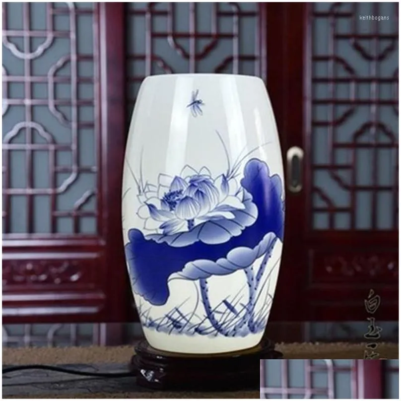 Table Lamps Vintage Ceramic Lamp Lotus Leaf Painting Wooden Base Living Room Bedroom Bedside Light Night Art Decoraiton Drop Delivery Dhnl8