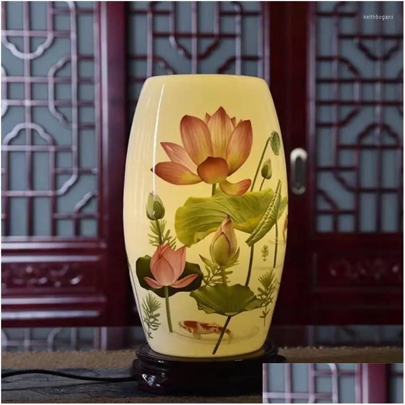 Table Lamps Vintage Ceramic Lamp Lotus Leaf Painting Wooden Base Living Room Bedroom Bedside Light Night Art Decoraiton Drop Delivery Dhnl8