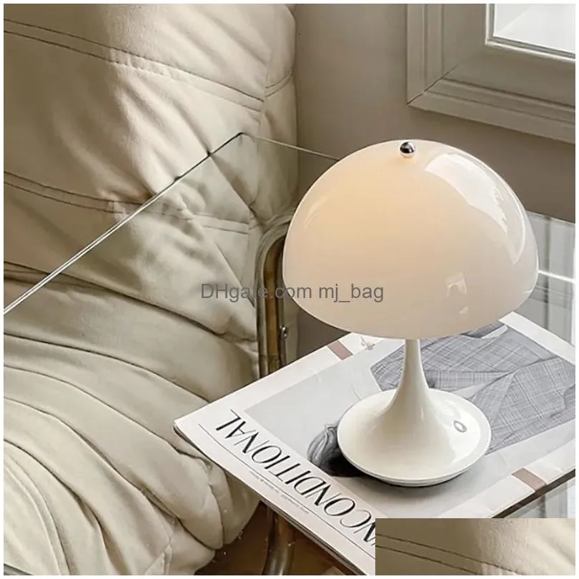 Decorative Objects & Figurines Figurinesdanish Luxury Nordic Retro Small Table Lamp Bedroom Bedside Rechargeable Decoration Study Livi Dh6Kv