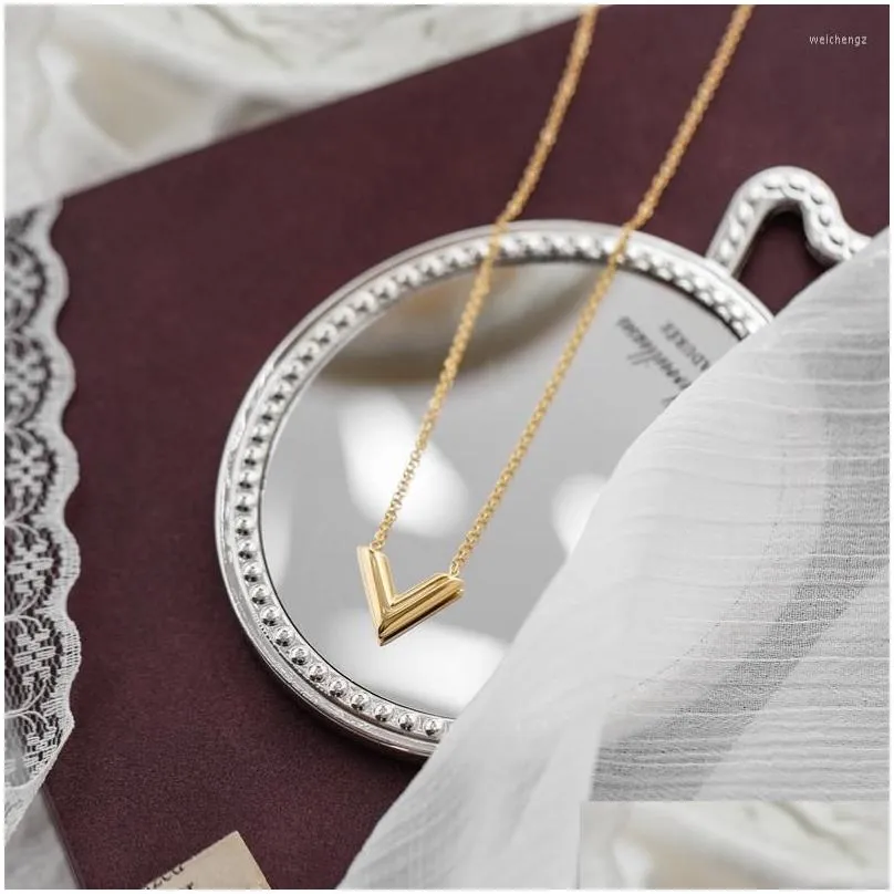 Pendant Necklaces Yun Ruo Fashion Never Fade Gold Plated Letter V Shape Necklace European Woman Jewelry Titanium Stainless Drop Deliv Otui6