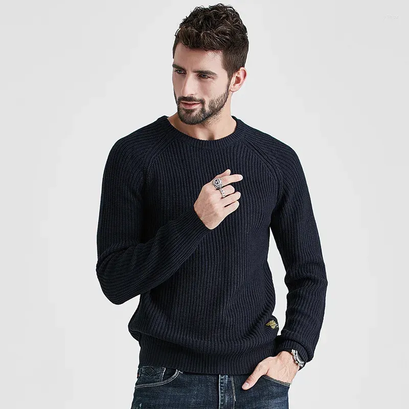 Men`s Sweaters Autumn And Winter Round Neck Underlay Sweater Wear Pullover Fashion Knitwear Trend