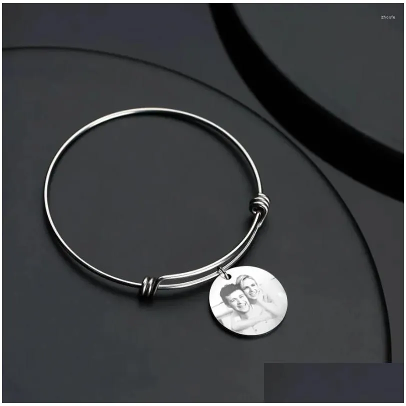 Bangle PolishedPlus Customized Bracelet Round Po Engraved Stainless Steel Letter Personalized Custom For Women Birthday Gift