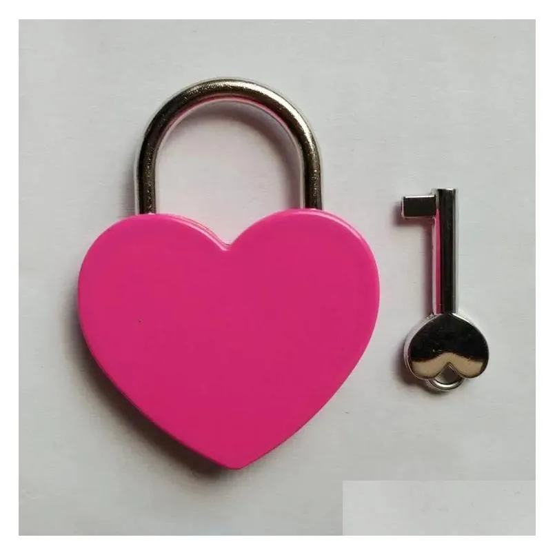 Door Locks Creative Alloy Heart Shape Keys Padlock Mini Archaize Concentric Vintage Old Antique With Drop Delivery Home Garden Buildin Dhfnv