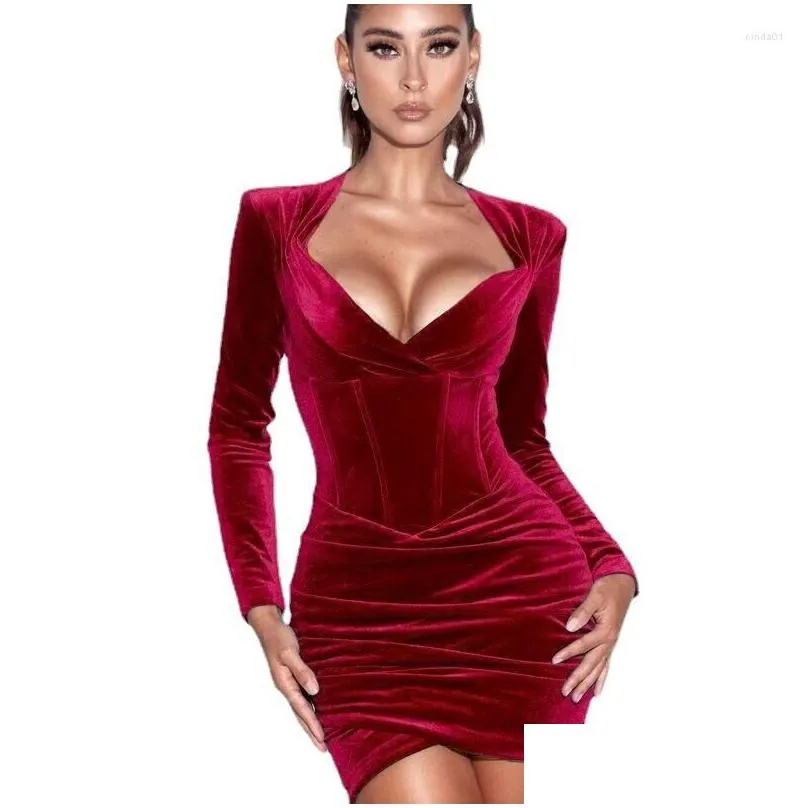 Basic & Casual Dresses Autumn Winter Veet Dress Fashion Y Ladies Ruched Tight Bodycon For Women Party Night Club Clothes Drop Deliver Dheic