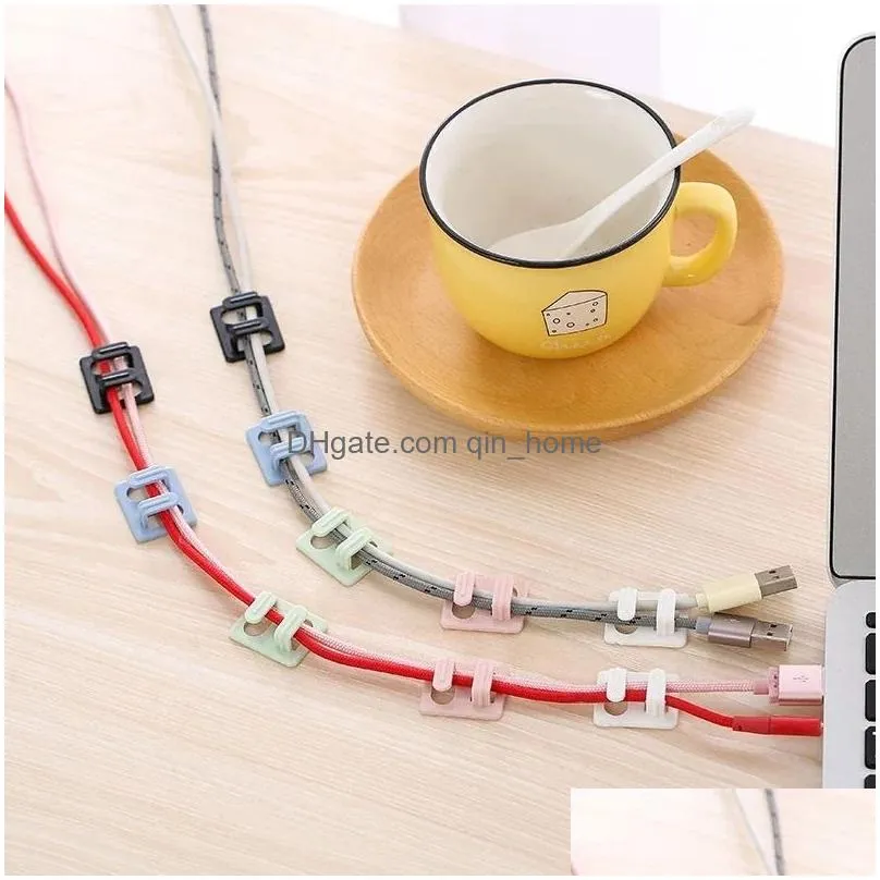 18 pieces self-adhesive mini wire organizing clip network data cable organizer single hook fixed wire clip wall fixing stickers