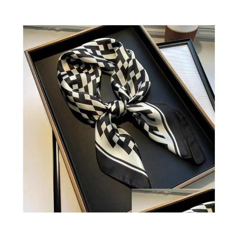 Scarves 70-70Cm Designer Print Floral Silk Scarf Headband For Women Fashion Long Handle Bag Letter Shoder Tote Lage Ribbon Head Wrap Dhy64