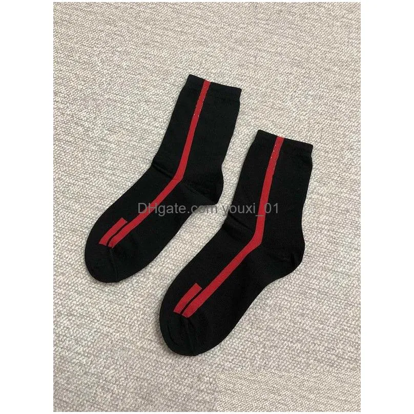 Socks & Hosiery Designer Short For Women Girl 2021 New Fashion P Letter Printed Striped Nylon Shoes Mid-Calf Length Streetwear Drop D Dhcyp