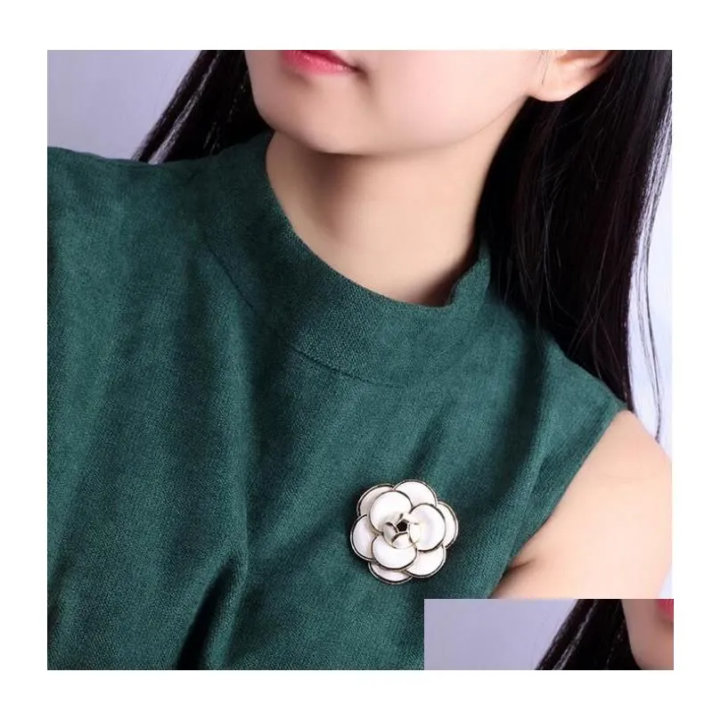 Pins Brooches Cute Camellia Big Flower Brooch Woman Boutonniere Gift Jewelry Accessories Drop Delivery Dhtec