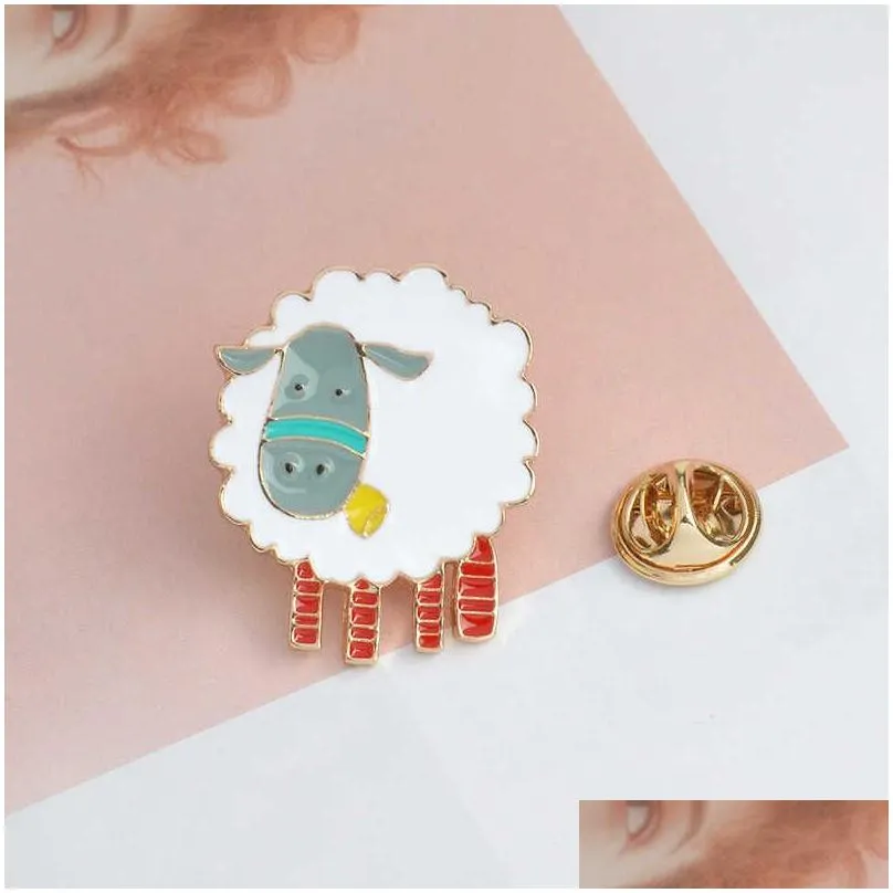 Jewelry creative oil dripping cute little sheep cartoon brooch