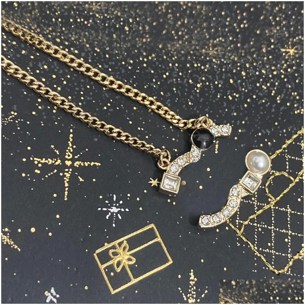 Pendant Necklaces Fashion Gold Plated Sier Designer Pendants Brand Letter Copper Choker Crystal Pearl Necklace Chain Jewelry Accesso Dhfbc