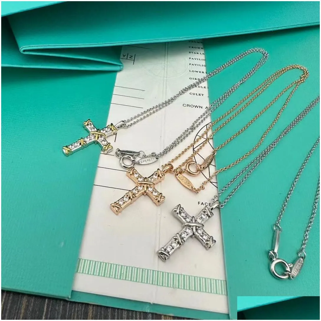 Pendant Necklaces Cross Necklace Diamond Chain For Men Women Moissanite Jewelry Retro Vintage X Rose Gold Party Birthday Christmas G Dheju