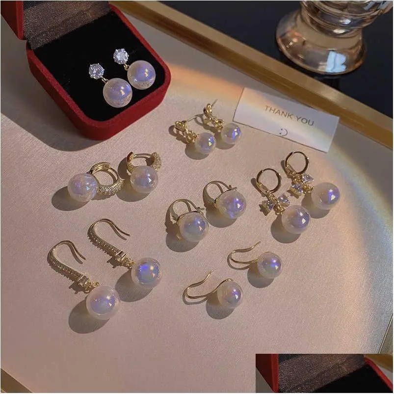 Pearl Charm Ear Studs Women`s Design Sense Advanced Unique Buckle New Fashion Earrings