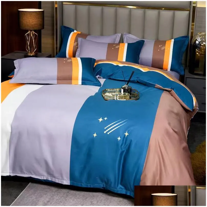 Bedding Sets Queen Size Set 4Pcs Designer Print Quilt Er Pillowcase European Drop Delivery Home Garden Textiles Supplies Otcf6
