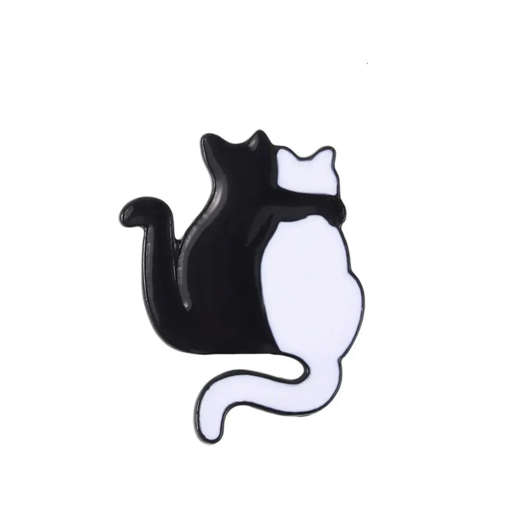 Cartoon Black White Cat Series Couple Brooches, Punk Style Animal Badges, Accessories, Clothes, Bags, and Buttons