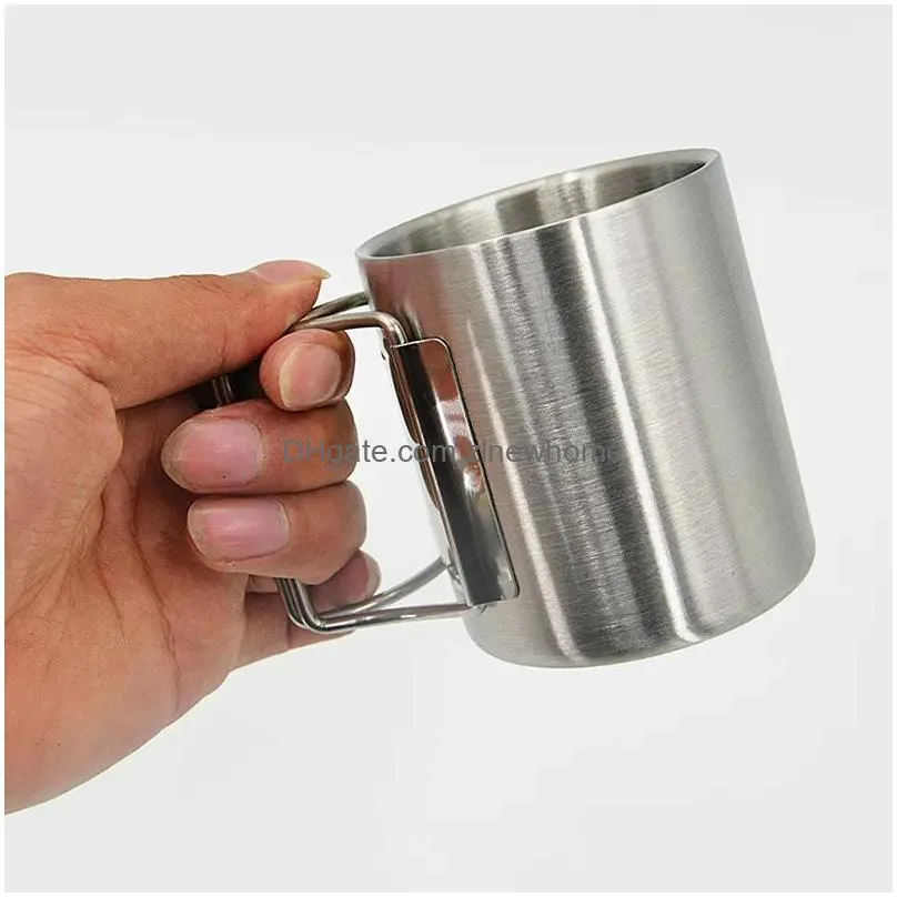 Other Drinkware Stackable Double Wall Cam Mug Stainless Steel Portable Cups With Folding Handle For Touring Trips Outdoor Campfire Hik Dhidw