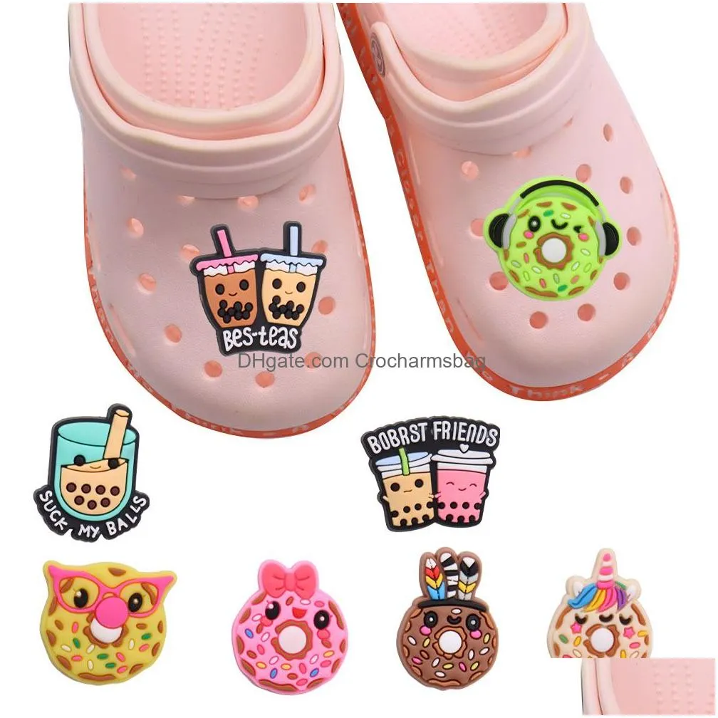 Shoe Parts & Accessories Moq 20Pcs Pvc Cartoon Food Donuts Glasses Bow Suck Charms Decoraiton Buckle For Bands Bracelets Drop Delivery Dhe0Y