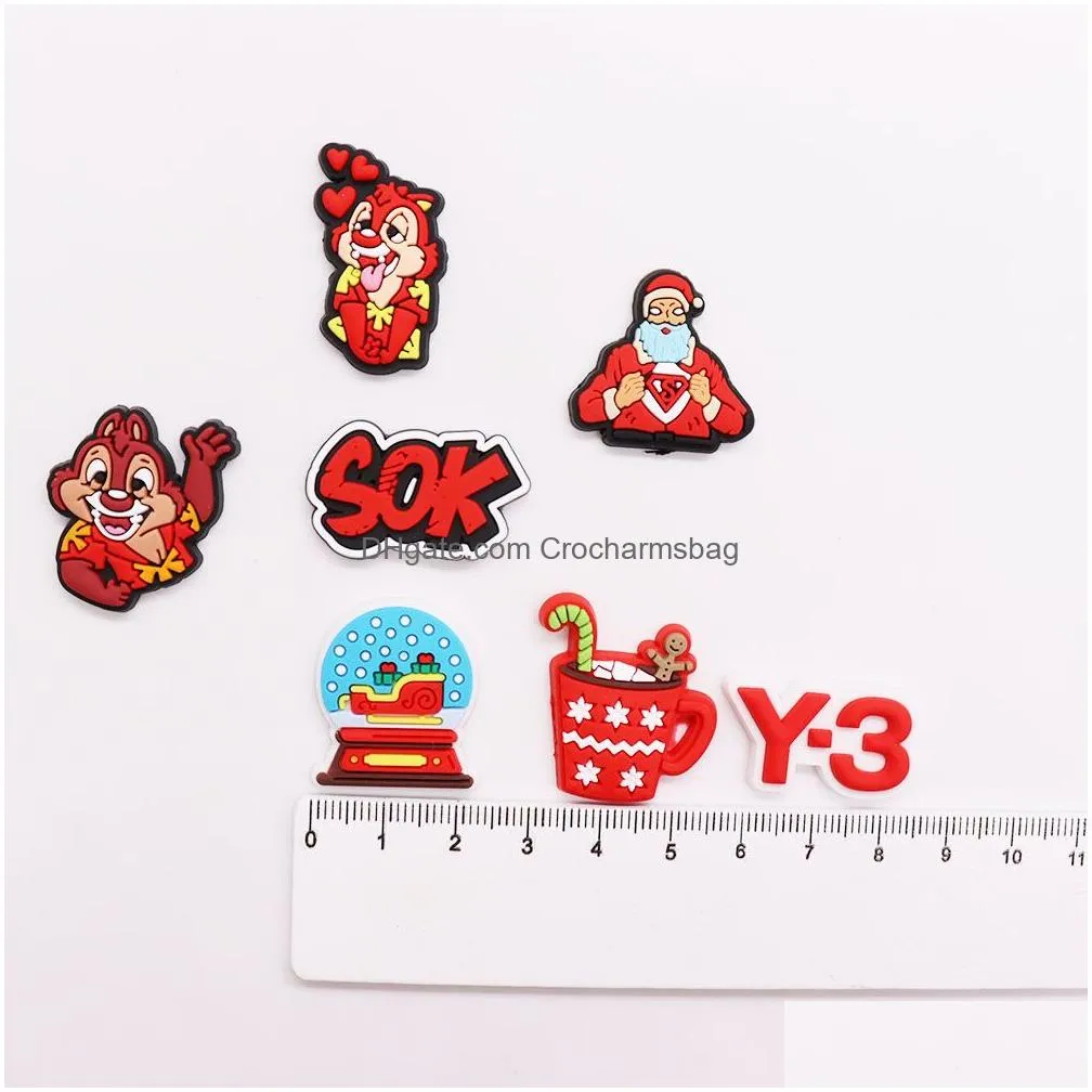 Shoe Parts & Accessories Moq 20Pcs Pvc Cartoon Santa Claus Squirrel Crystal Ball Drink Charms Clog Pins Buckle Decoration For Bracelet Dh8Uk