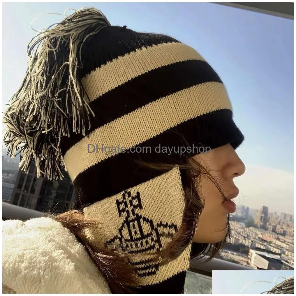 Hats, Scarves & Gloves Sets Designer High Quality Vivienne Empress Dowager Of The West Middle Ancient Zhenyi Comics Woolen Ear Protect Dhadh