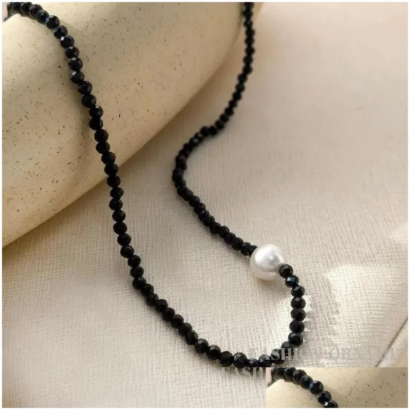 Pendant Necklaces Fashion Jewelry Vintage Temperament Black Glass Beads Necklace For Women Girl Party Gifts Simply Design Accessories