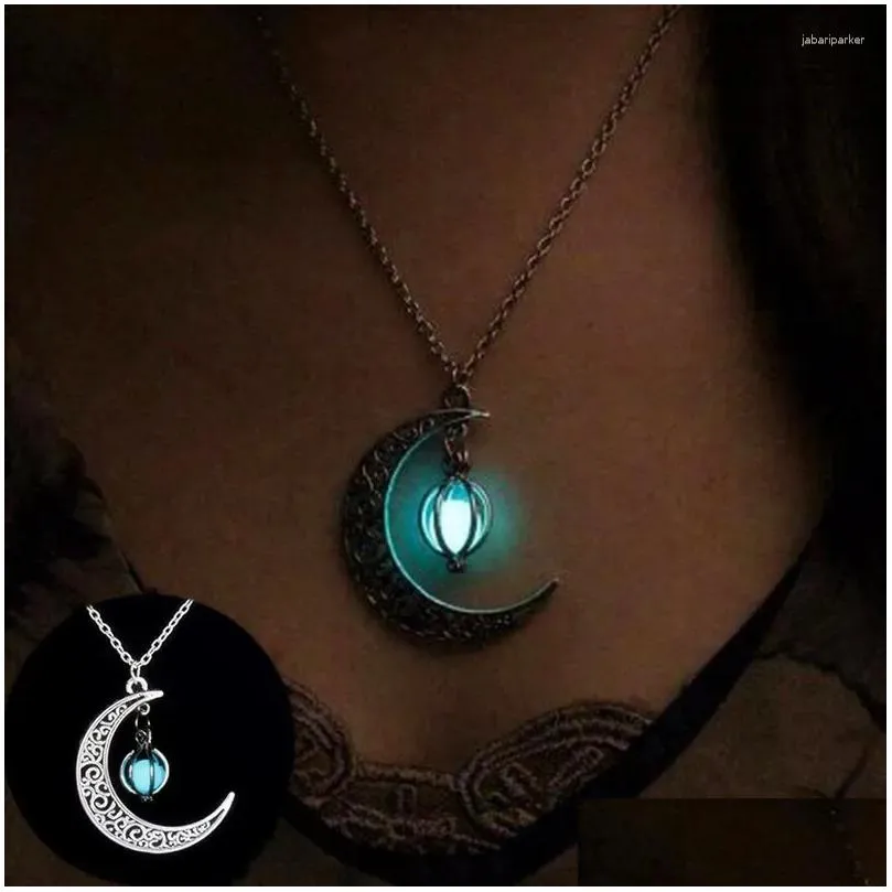 Pendant Necklaces 1pcs Imitation White Gold-color Necklace Ladies Simple Light Luxury Style Moon Pumpkin Shaped Jewelry