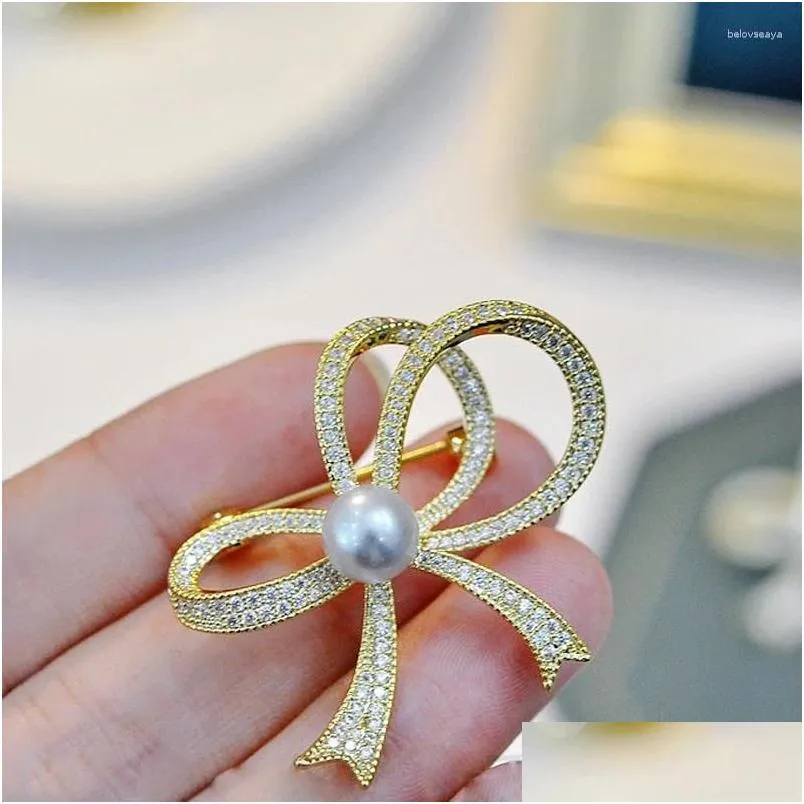 Brooches MeibaPJ Natural Pearl Bow Corsage Brooch Fashion Sweater Jewelry For Women Empty Tray