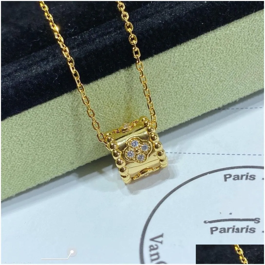 vintage pendant necklace perlee brand designer copper round cylinder crystal four leaf clover flower charm short chain choker with box party gift women