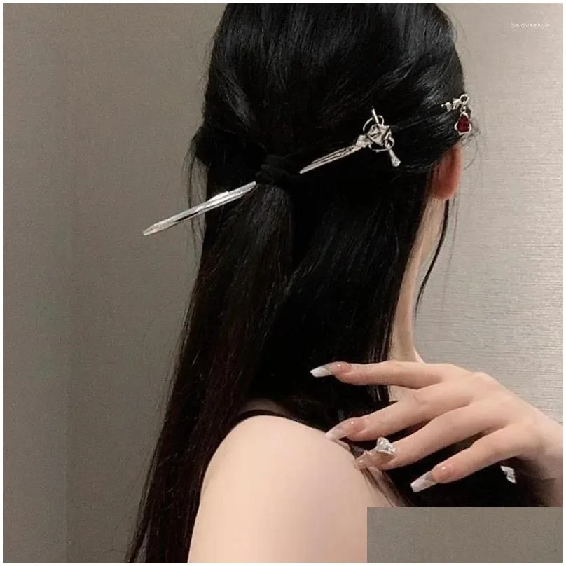 Hair Clips Punk Ruby Pendant Sword Hairpin Simple Sticks For Retro Women Girl Hairstyle Dish Accessories Trendy 2024