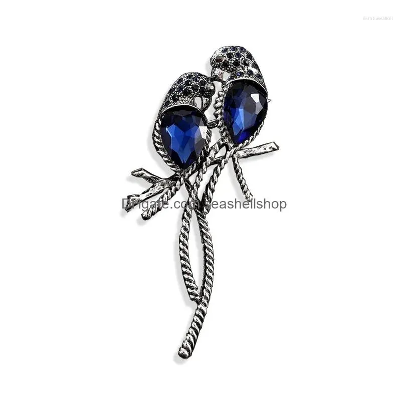 Brooches Cute Bird Pin Brooch Blue Crystal Couple Animal Fashion Men And Women Christmas Gifts